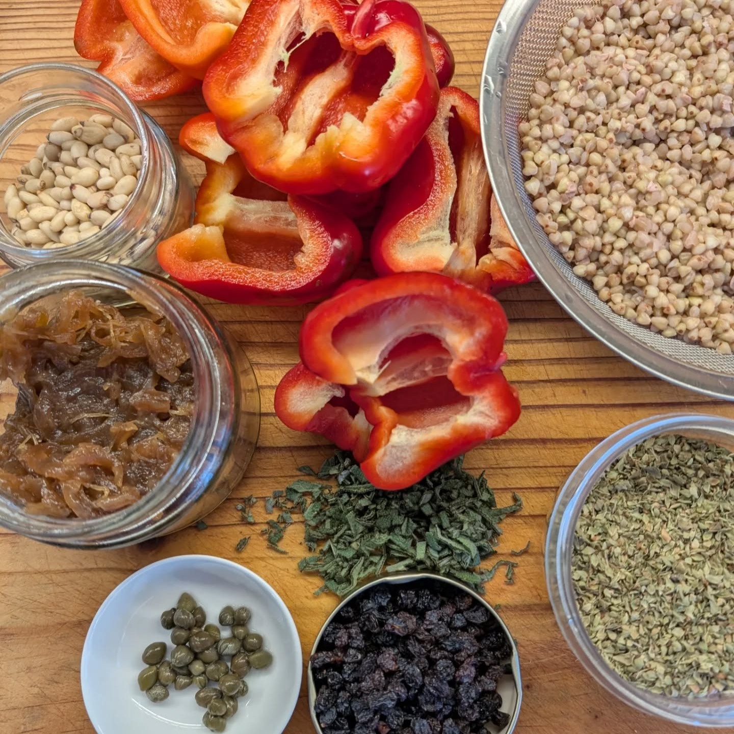 photo of capsicum and other ingredients